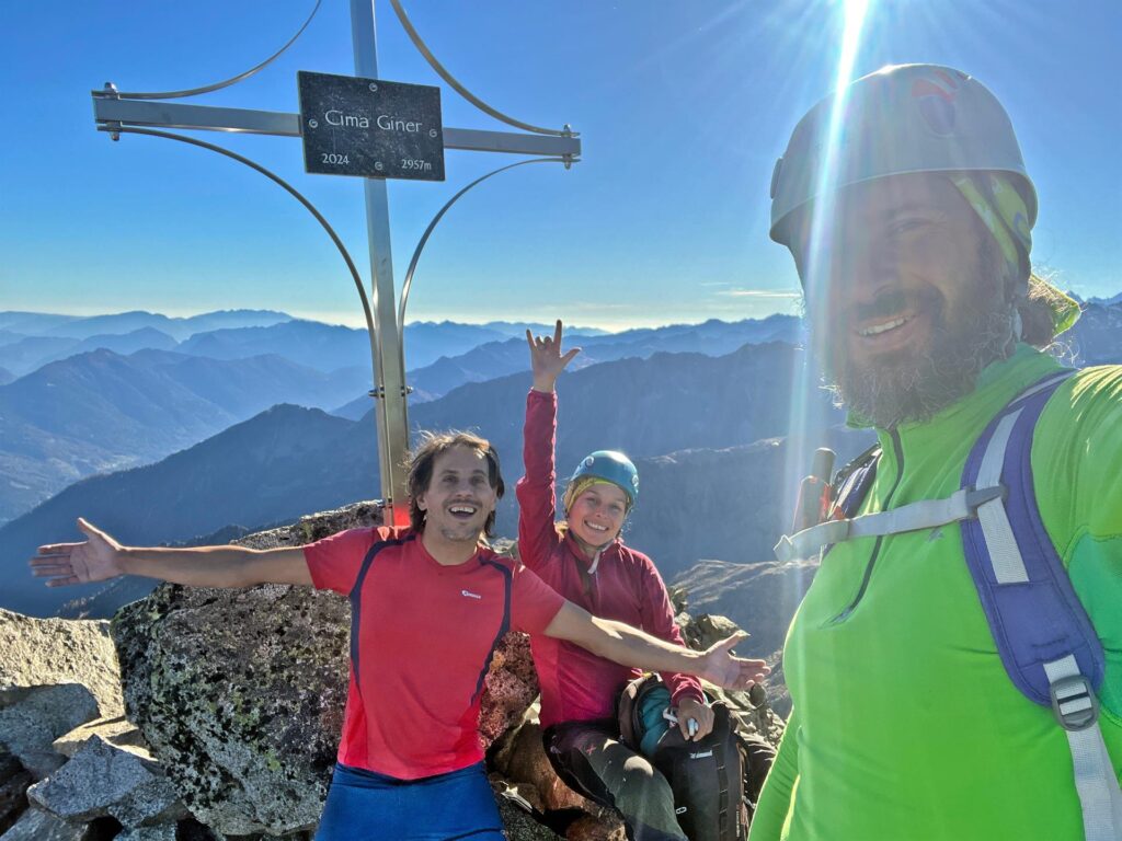 la nostra cordata in vetta alla Cima Giner