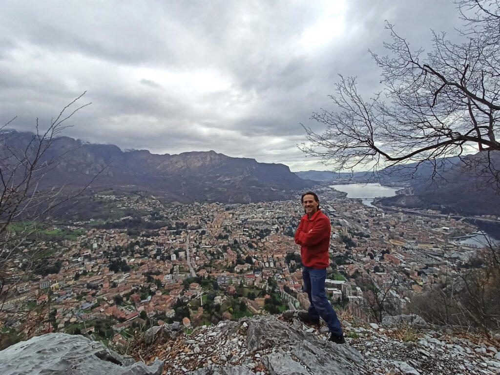 Gab a fine via con Lecco sullo sfondo