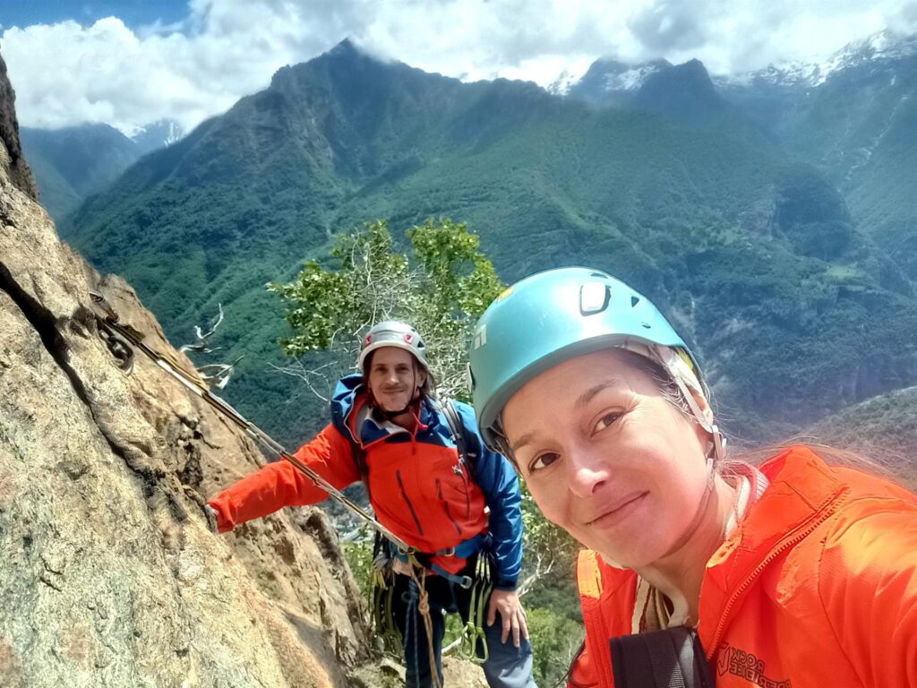 Selfone in sosta in attesa che si liberi il tiro successivo