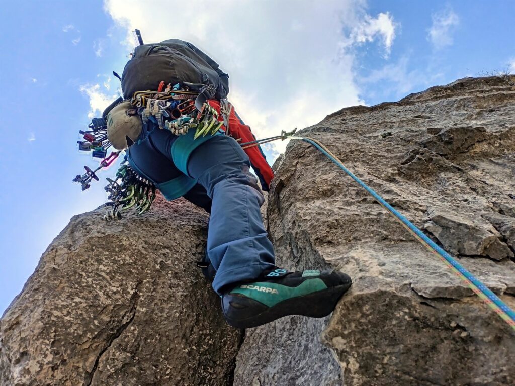 Gabri in partenza sul quarto tiro, anche questo molto bello e su roccia super