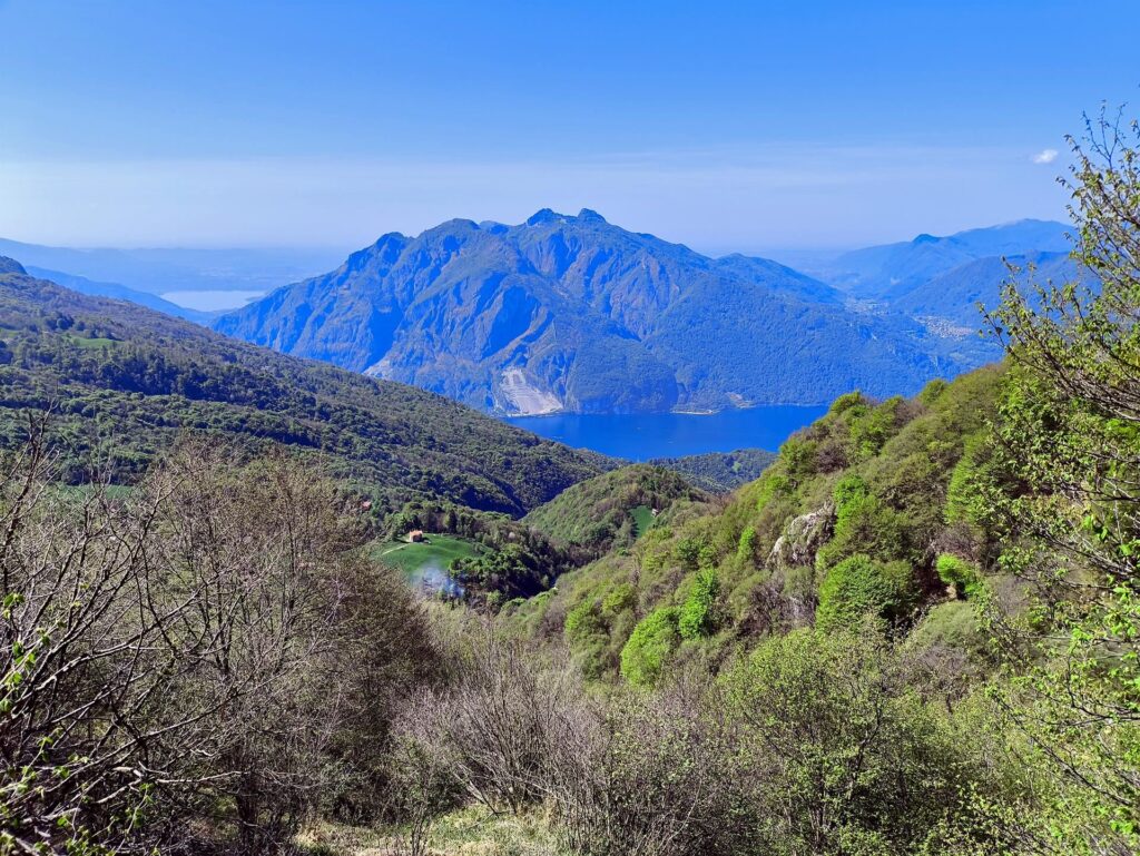 bellissima giornata e bellissimo il panorama: salendo diventerà anche meglio