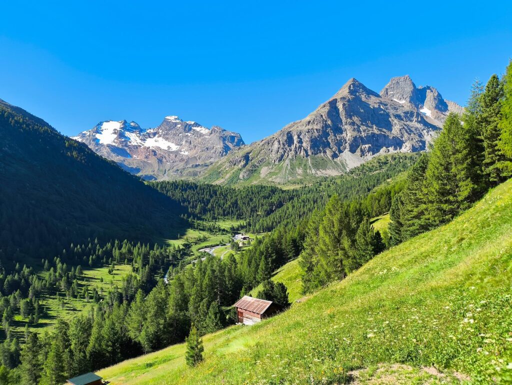 La vista della val Viola, pochi centinaia di metri dopo l&#039;ultimo parcheggio