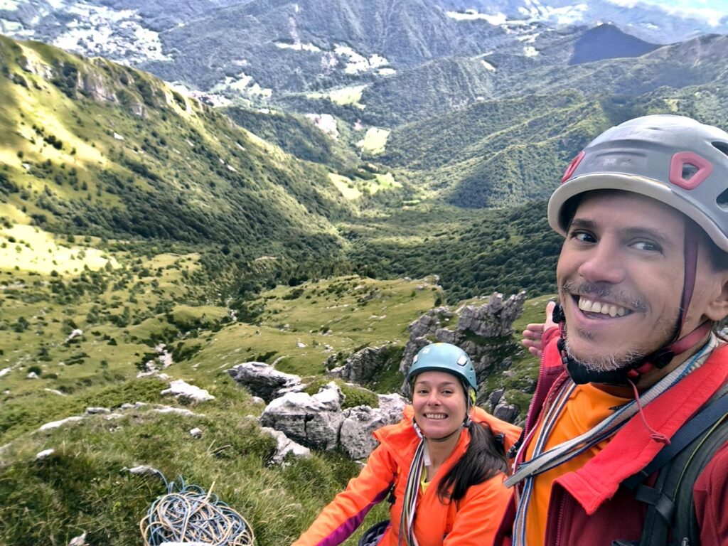 Gab e Erica in cima alla Torre della Luna