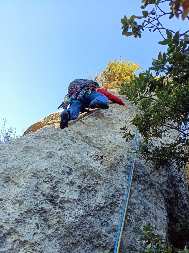 i passi di 5c sono abbastanza discontinui i passi di 5c sono abbastanza discontinui