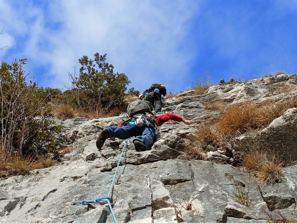 Gab in uscita dal passo chiave del secondo tiro Gab in uscita dal passo chiave del secondo tiro