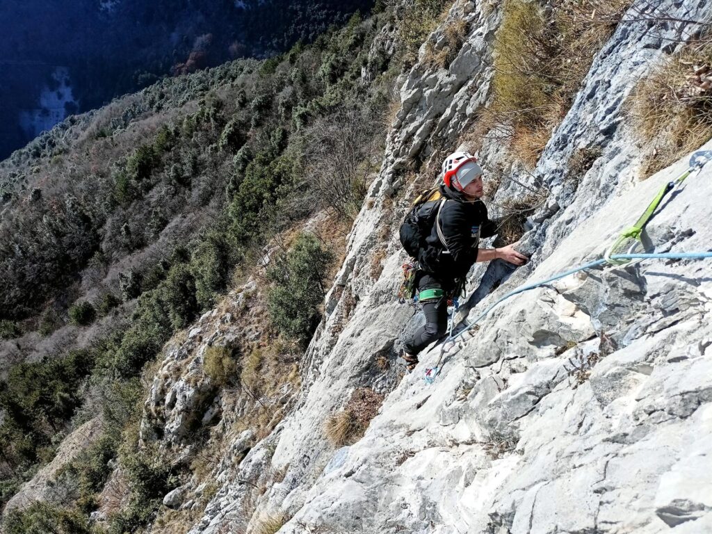 Andre impegnato nella parte finale del primo tiro Andre impegnato nella parte finale del primo tiro