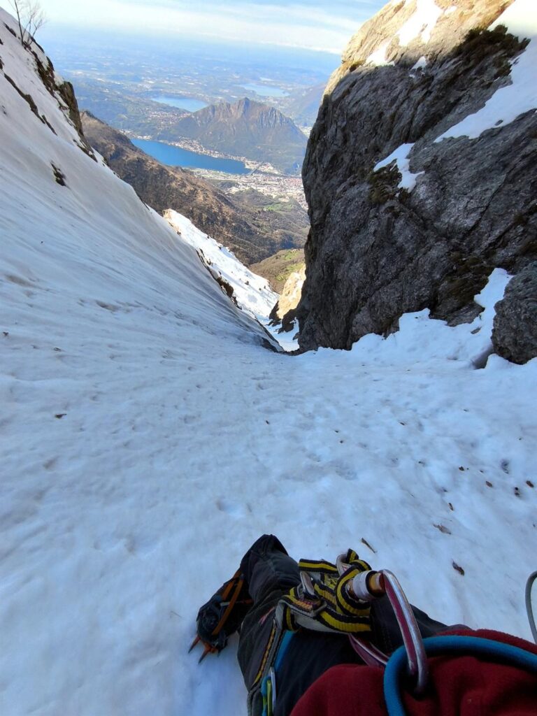 Guardando in basso dopo l'ultimo saltino Guardando in basso dopo l'ultimo saltino