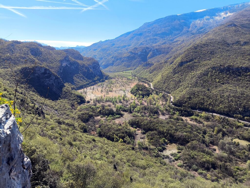 il Lago di Loppio... praticamente secco