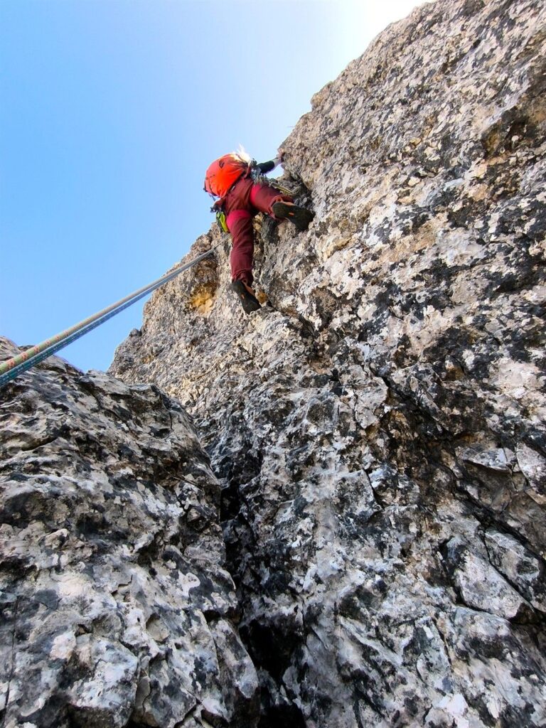 ultimo breve muretto per arrivare in cima ultimo breve muretto per arrivare in cima