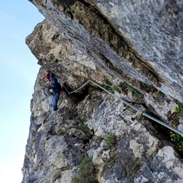 Via Casari-Zecca allo Zucco Pesciola – un diedro stupendo!