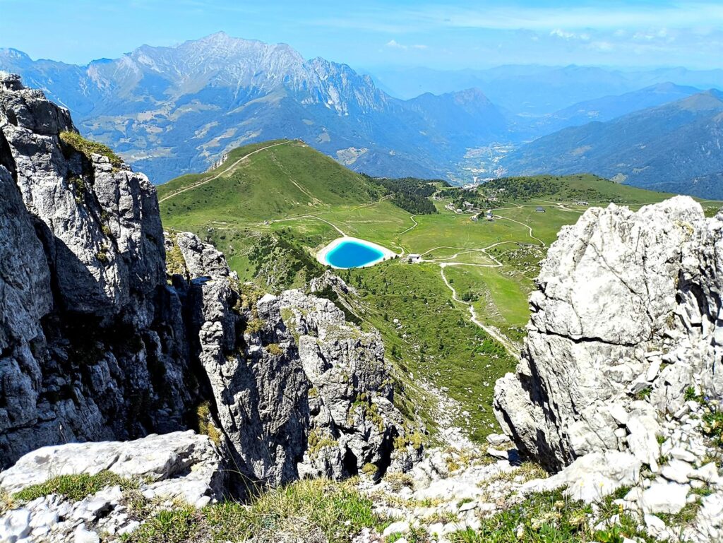 Vista sui piani di Bobbio dalla fine della nostra via Vista sui piani di Bobbio dalla fine della nostra via