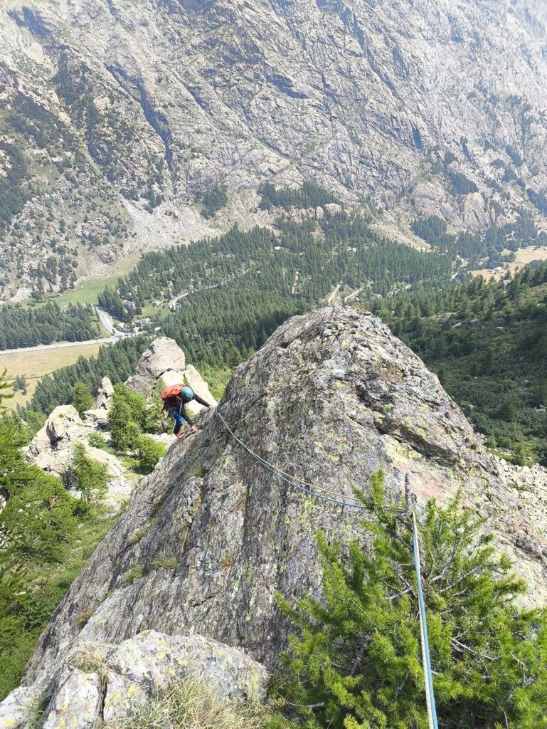 Erica risale lo spigolo del secondo tiro