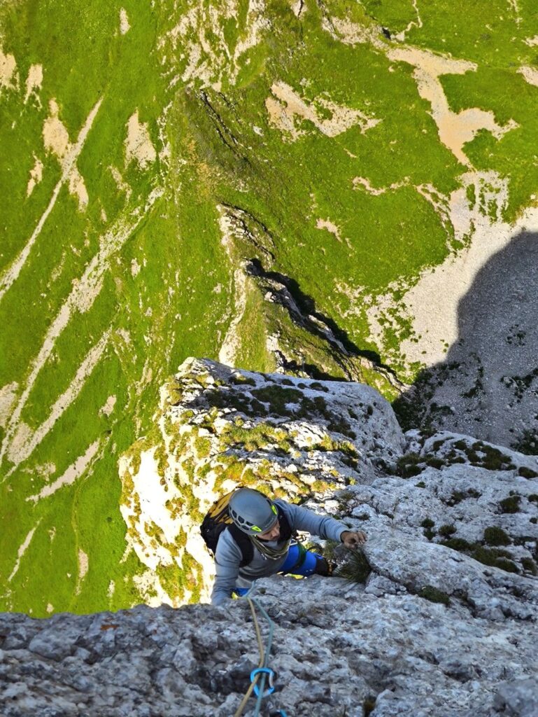 Andrea sullo spigolo del quarto tiro: l'unico di noi che ha fatto il passo pulito! Andrea sullo spigolo del quarto tiro: l'unico di noi che ha fatto il passo pulito!