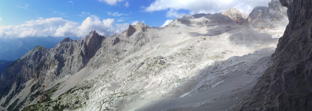 Panoramica dalla grotta della cappelletta del XII, fatta attorno alle 18 di sera