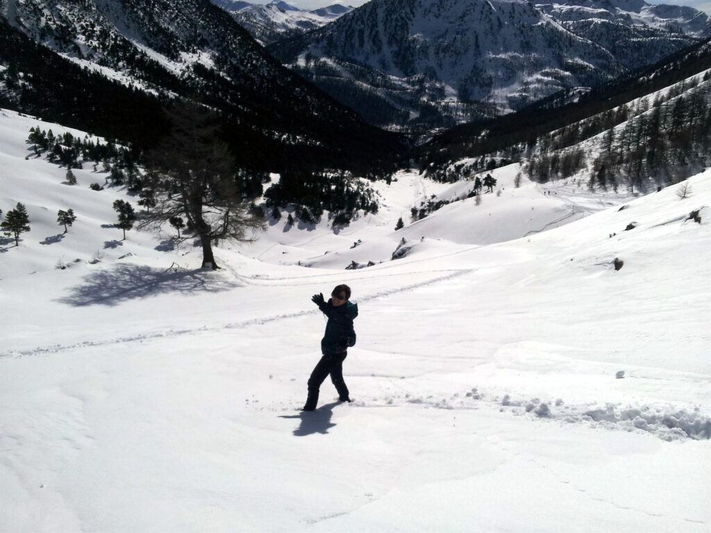 Eccoci in approccio del vallone del Rio Secco, che dovrebbe portarci verso Claviere Eccoci in approccio del vallone del Rio Secco, che dovrebbe portarci verso Claviere
