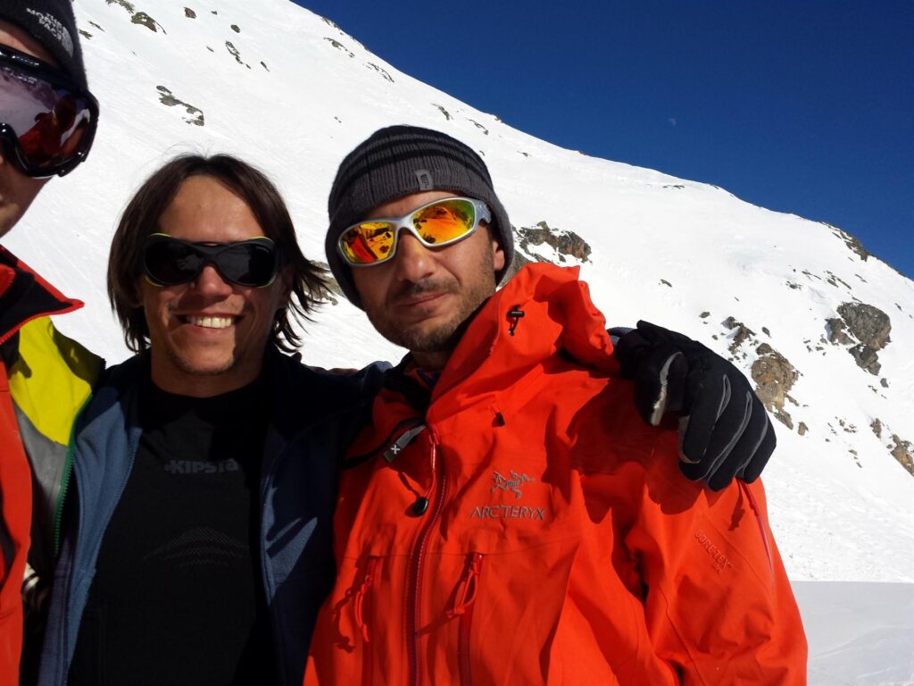 Ecco il malriuscito selfie di vetta tentato dal Phil per avere una foto tutti assieme. purtroppo lui si taglia fuori per met&agrave; Peccato!