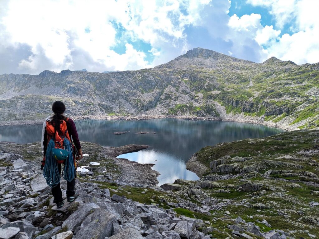 Il lago della vacca visto dalla linea di discesa