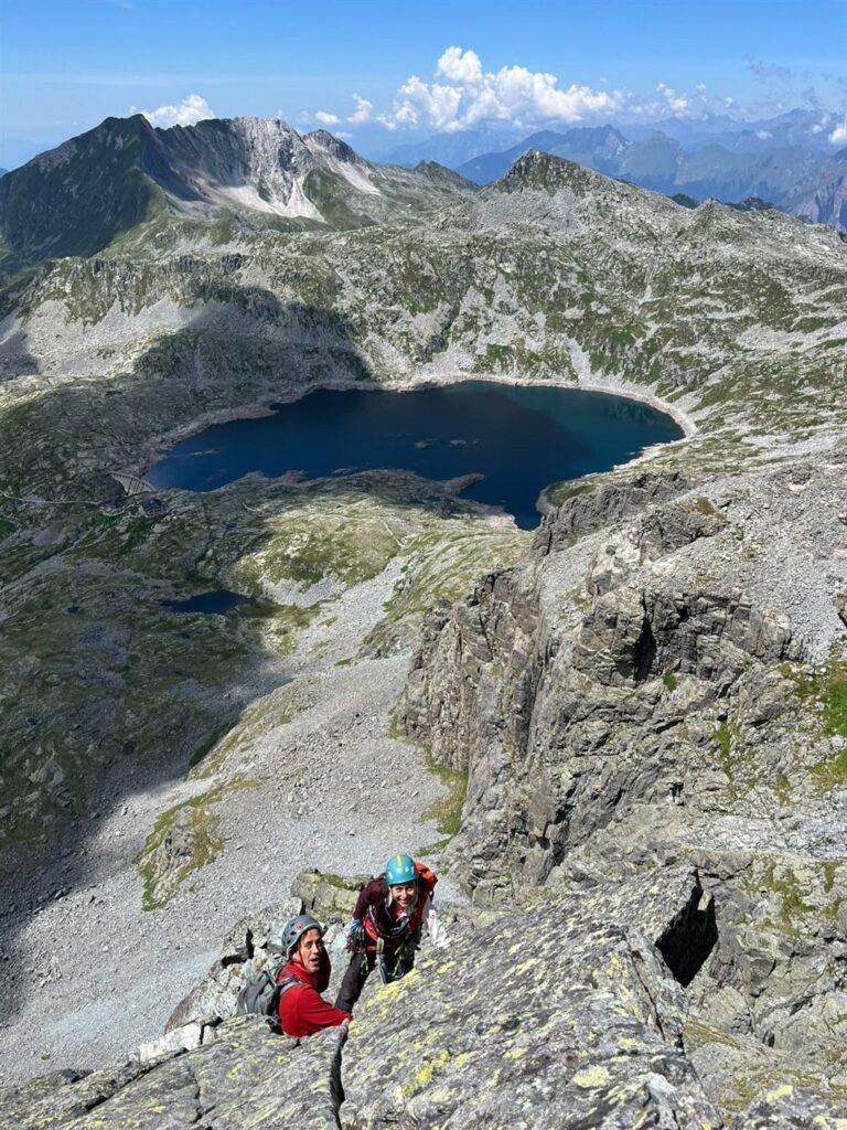Foto insieme alla sosta del sesto tiro fatta gentilmente da Anna e Alice Foto insieme alla sosta del sesto tiro fatta gentilmente da Anna e Alice