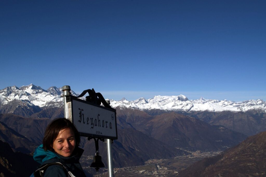 EyeHorn guardando verso il Leone. Sotto di me il periplo delle trincee, semi-sommerso dalla neve, che rimando ad un'altra volta