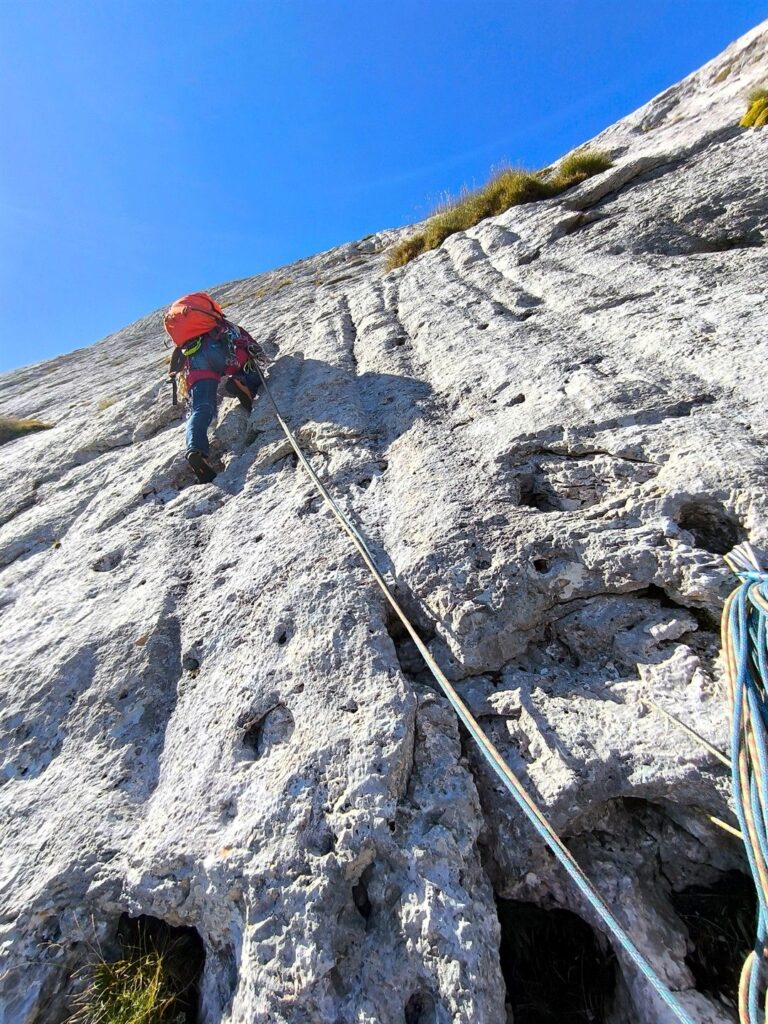 quarto tiro, salendo in verticale sfruttando le belle rigole