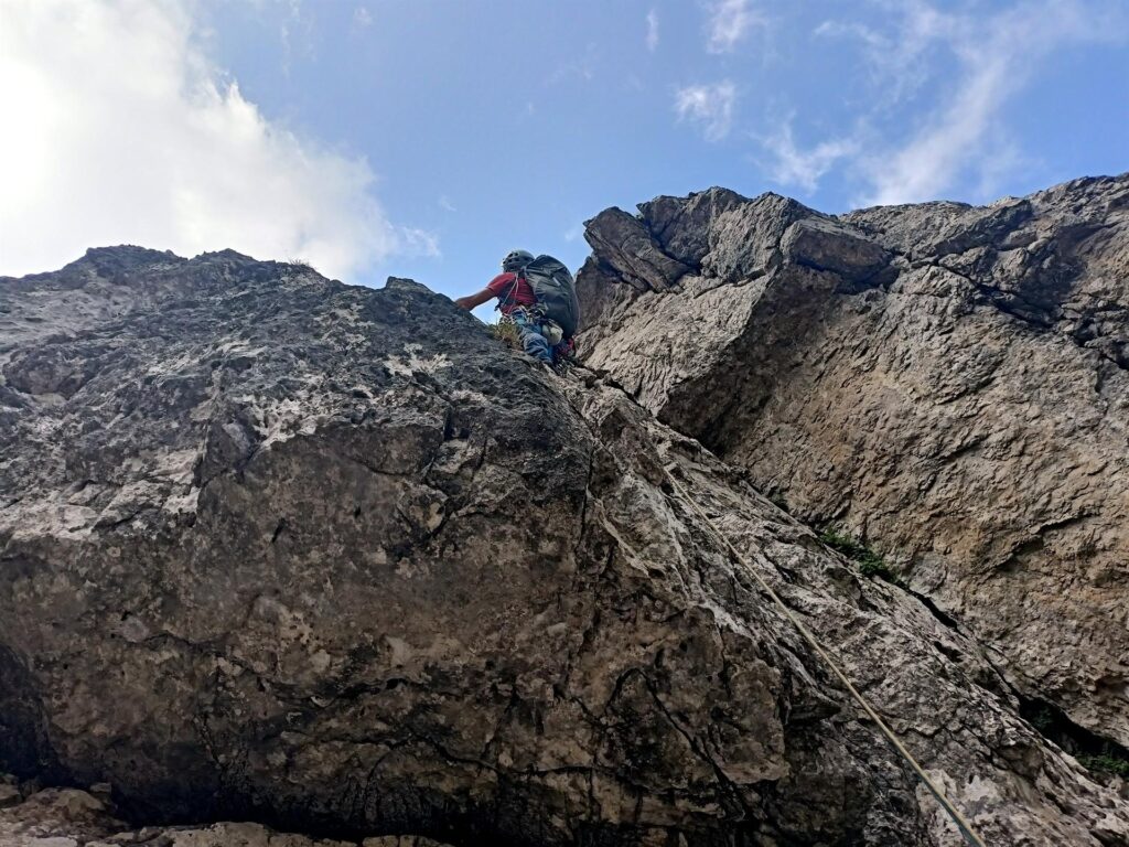 questo è il punto dove si può scegliere se andare a destra (più difficile) oppure a sinistra questo è il punto dove si può scegliere se andare a destra (più difficile) oppure a sinistra