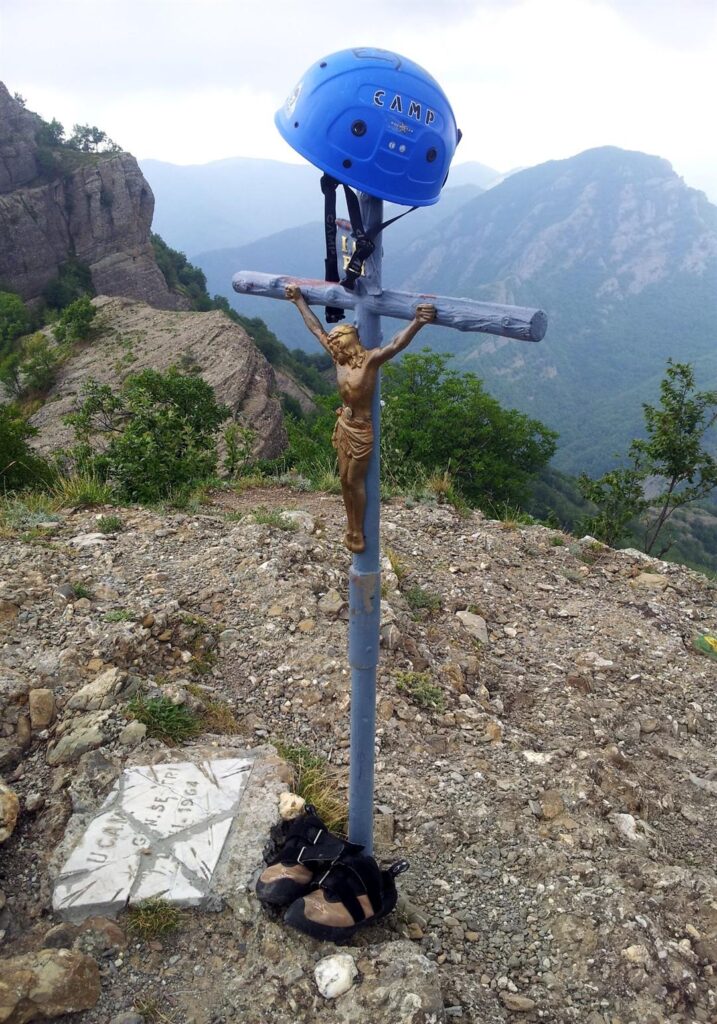 ed eccoci in cima col ges&ugrave; scalatore!
