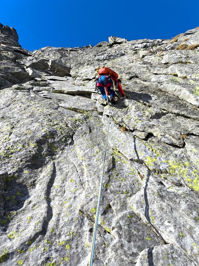 Erica all'attacco del penultimo tiro, che dovrebbe condurre verso lo spigolo