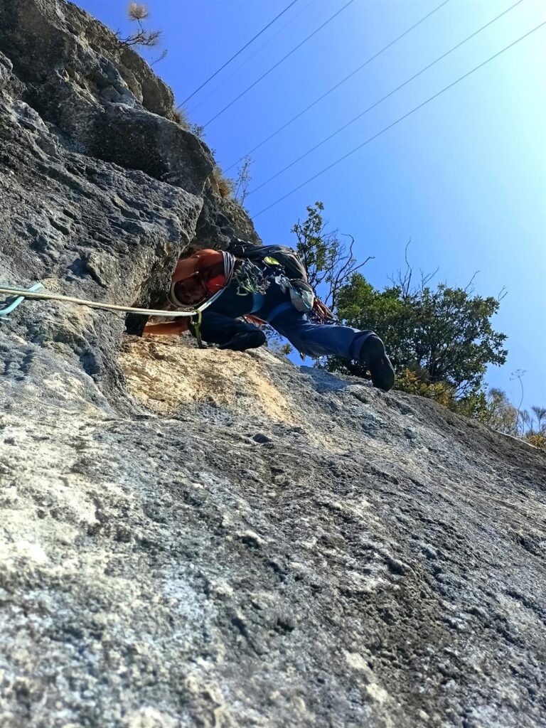 passo in leggero strapiombo per superare una pancia